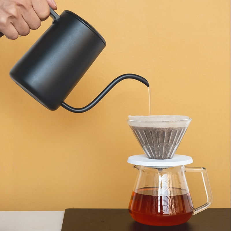Chaleira Bico de Ganso Fino em Aço Inoxidável - 700ml